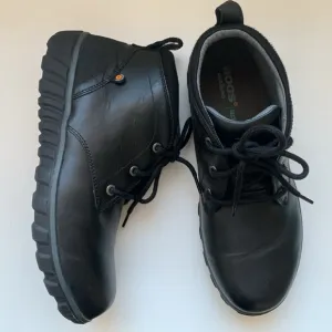 Men’s Bogs Casual Chukka Waterproof Black Leather Boots