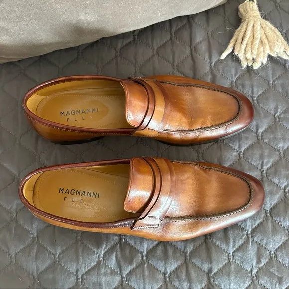 Men's Daniel Leather Penny Loafers Size 10 Cognac Dress Shoes MAGNANNI FLEX EUC
