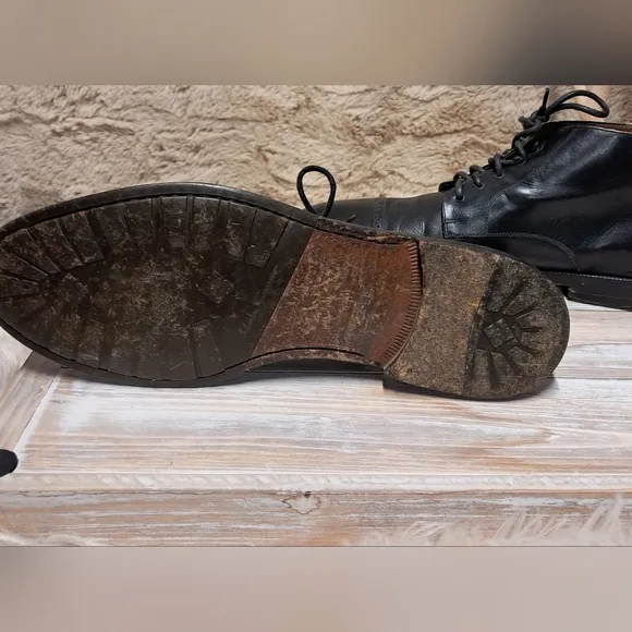 Men's Ferragamo Leather Dress Shoes Size 9