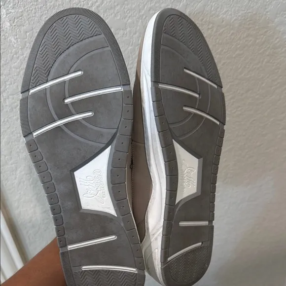 Men's Gray Casual Sneakers size 12 by Johnston &amp; Murphy