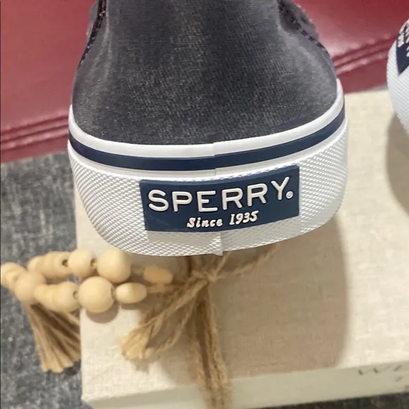 Men's Gray Slip-On Shoes