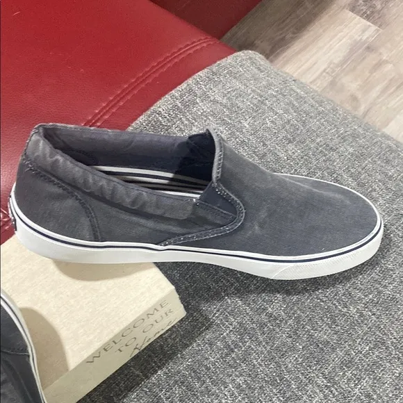 Men's Gray Slip-On Shoes