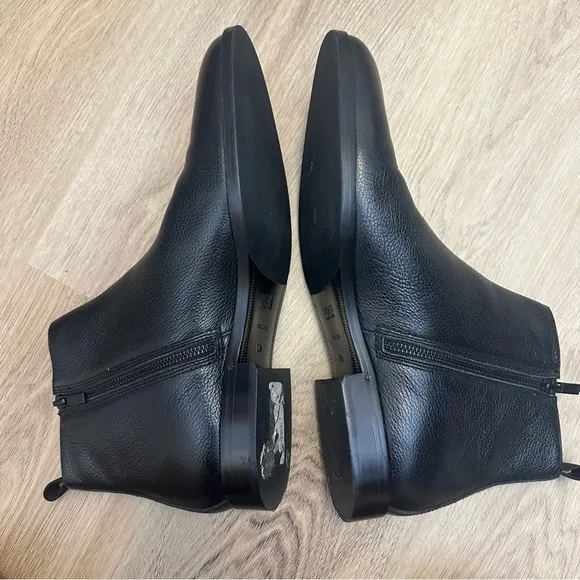 Men’s Hugo Boss Modern Zip Black Leather Boots size 10.5