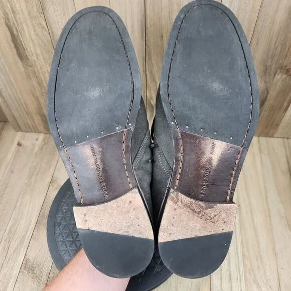 Mens John Varvatos size 8.5 Grey Leather Casual Chukka Boots