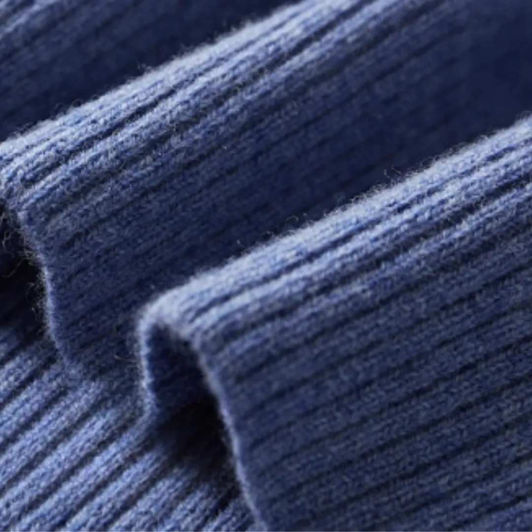Men’s Knitted Polo Sweater – Long Sleeves – Button-Up Collar – Lightweight Smart Knitwear