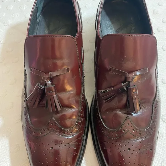Men's Oakton American Burgundy  leather upper wingtip tassel loafers