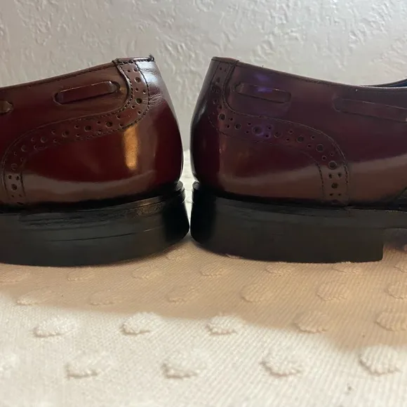Men's Oakton American Burgundy  leather upper wingtip tassel loafers