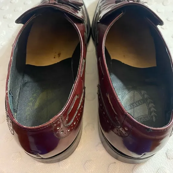 Men's Oakton American Burgundy  leather upper wingtip tassel loafers