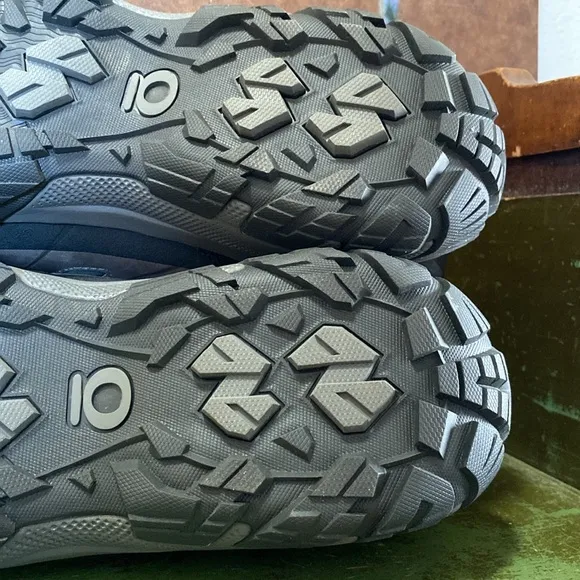 Men’s Obōz- Sawtooth X Low B-DRY Hiking Boots Waterproof Charcoal. Men’s-15W