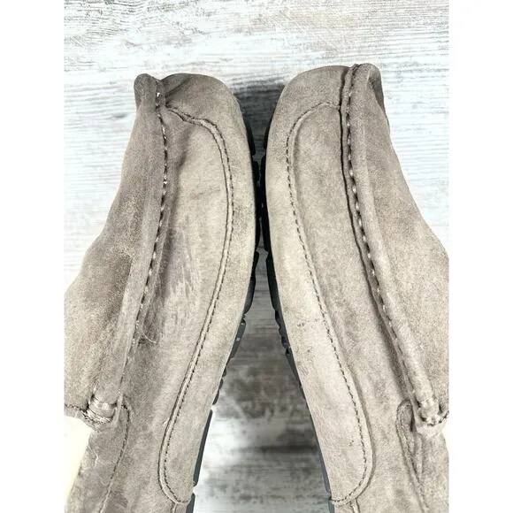 Men's UGG Ascot Brown Suede Sheepskin Lined Loafers Sz 11