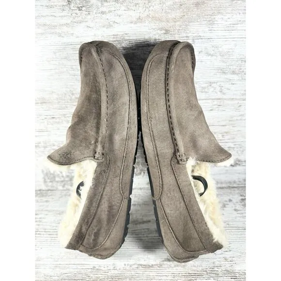 Men's UGG Ascot Brown Suede Sheepskin Lined Loafers Sz 11