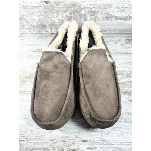 Men's UGG Ascot Brown Suede Sheepskin Lined Loafers Sz 11