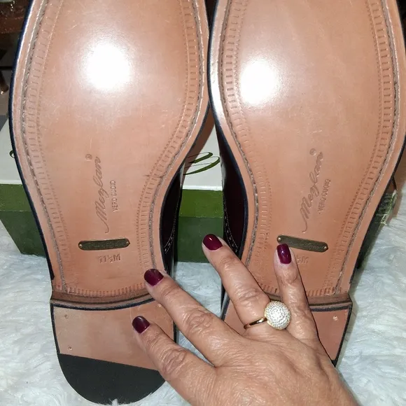 Mezlan Men's Burgundy Leather Loafers