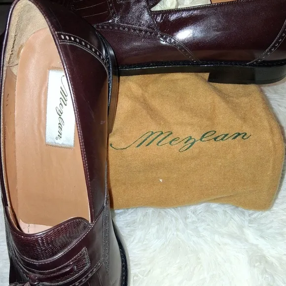 Mezlan Men's Burgundy Leather Loafers