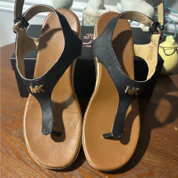 Michael Kors Black Women's Sandals -Size 8 Worn 3 times
