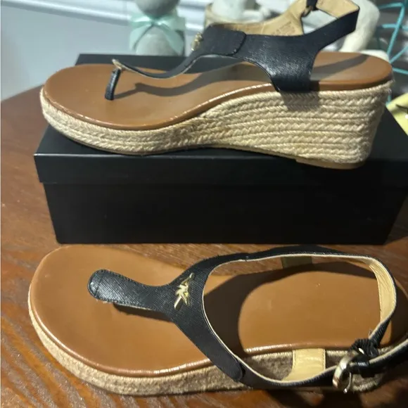 Michael Kors Black Women's Sandals -Size 8 Worn 3 times