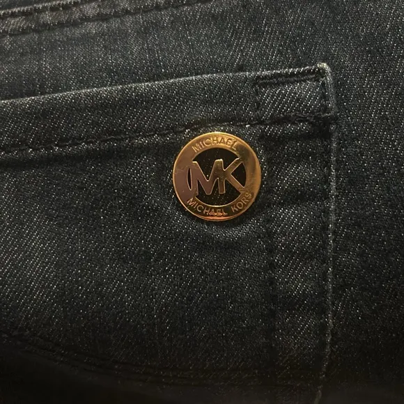 Michael Kors Dark Rinse 5 Pocket Mid Rise Skinny Jeans in Size 16