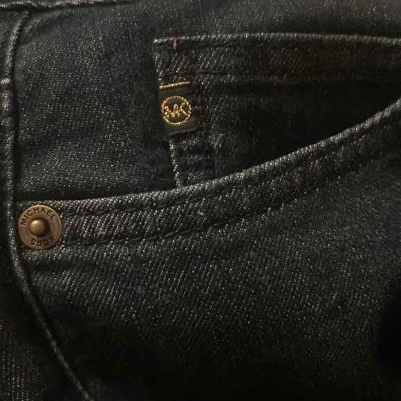 Michael Kors Dark Rinse 5 Pocket Mid Rise Skinny Jeans in Size 16