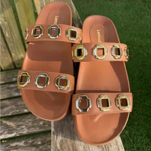 Milan Slide In Caramel Leather Larroudé Size 8 NWOB