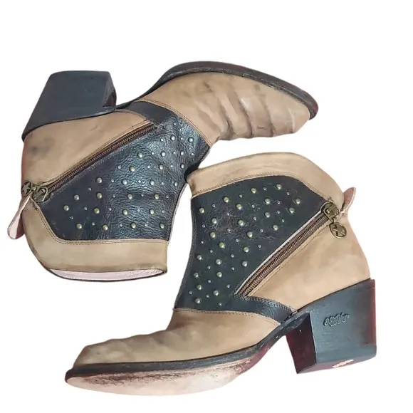 Miss Macie Piper Brown Tan Ribbed Leather Studded Dual Zip Cowgirl Boots