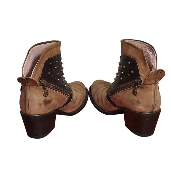 Miss Macie Piper Brown Tan Ribbed Leather Studded Dual Zip Cowgirl Boots
