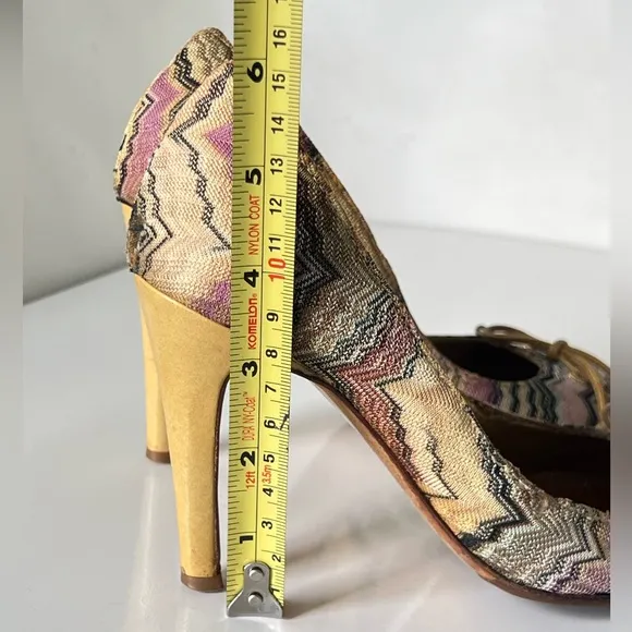 MISSONI Multicolored Chevron Pattern Pumps Shoes
