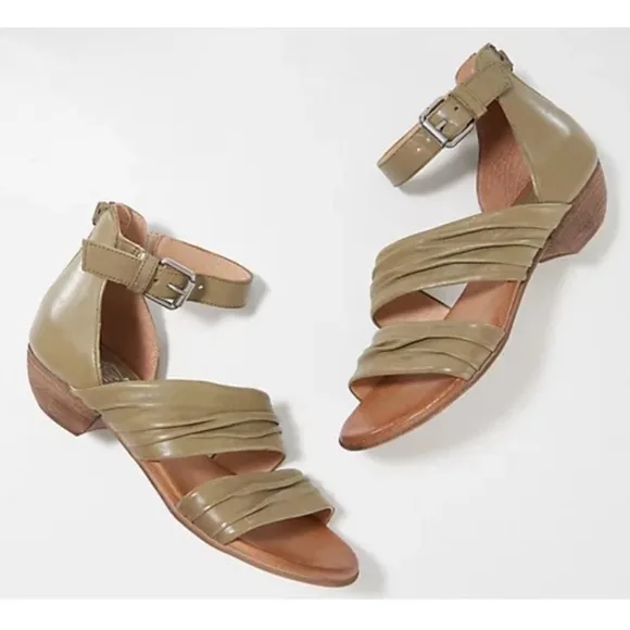 Miz Mooz - Leather Heeled Sandals - Cassie - Sage Green - Size 38 US 7