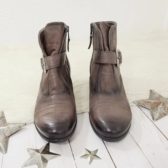 Miz Mooz Siggy ankle boots Espresso Brown leather with buckle size 41 wide