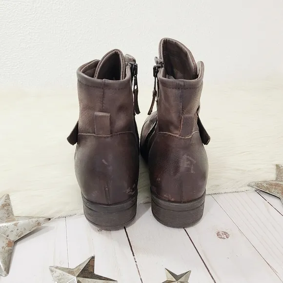 Miz Mooz Siggy ankle boots Espresso Brown leather with buckle size 41 wide