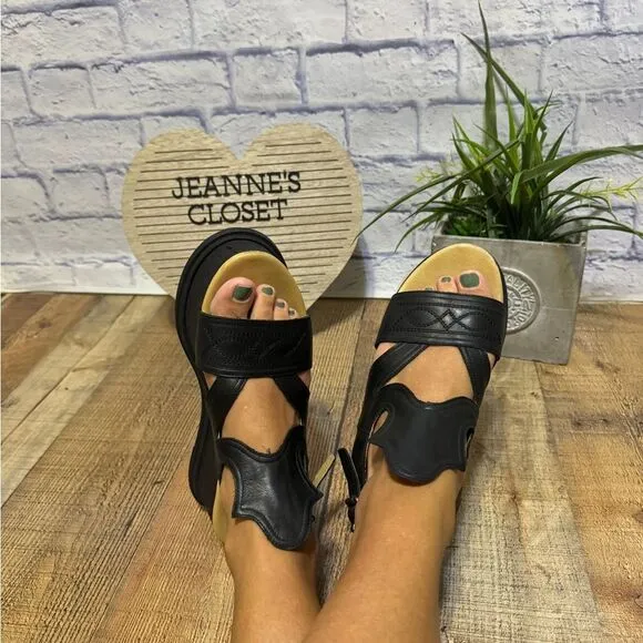 MM6 By Maison Martin Margiela black leather western flatform sandals 11