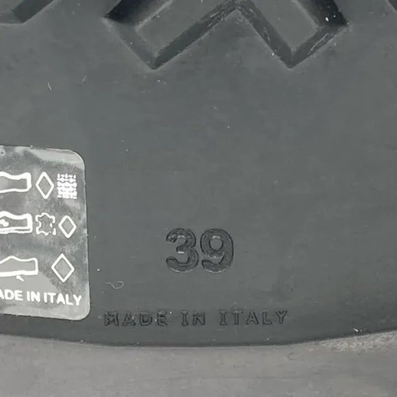 Moncler Black Winter Boots Waterproof and Insulated