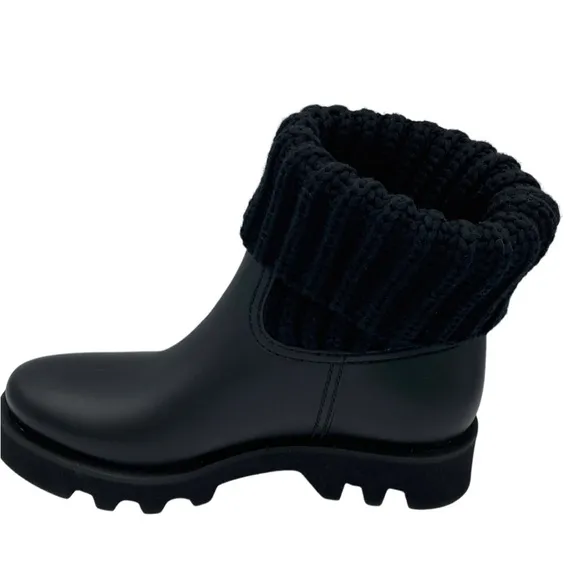 Moncler Black Winter Boots Waterproof and Insulated