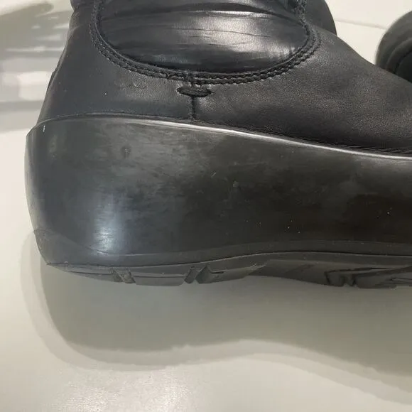 Moncler Womens Puffer High‎ Top Pull On Boots Size 36 USED Winter