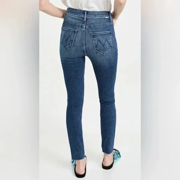 Mother The Stash Swooner Ankle Fray Chick Flick  Blue Jeans Stretch Size 27