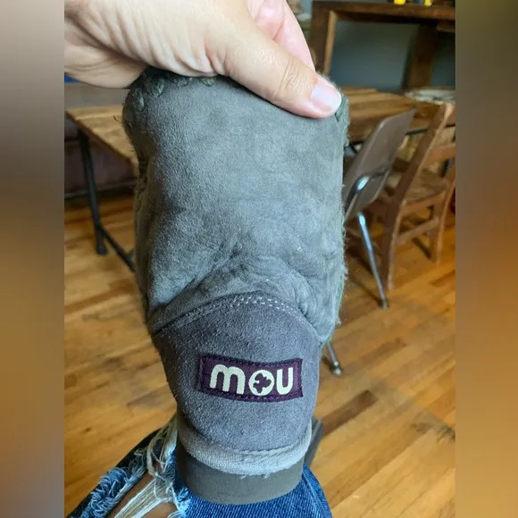 Mou studded suede moccasin boots size 36 vguc