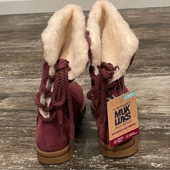 Muk Luks Womens Ziggy Rodeo Suede Winter Boots Size 8M Comfy Warm Cozy NWT