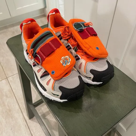 NEW ADIDAS SUPERTURF ADVENTURE LOW TOP SNEAKERS SZ 6.5 - 9054