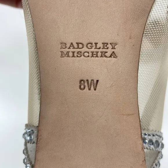 New Badgley Mischka Gigi Flats Wedding Formal Size 8