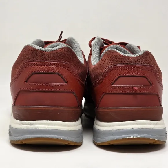 New Balance 1550 Revlite Retro Red Casual Sneakers Men Size 13 D Pre-owned