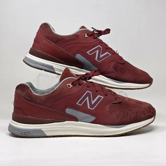 New Balance 1550 Revlite Retro Red Casual Sneakers Men Size 13 D Pre-owned