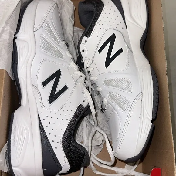 New Balance 519 Men's Size 8 Shoes Medium Width White Grey Sneakers MX519WG2