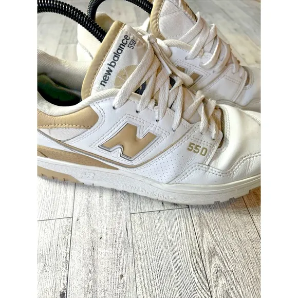 New Balance 550 Casual Shoes Sneakers Women's Incense Khaki Tan Athletic Size 9