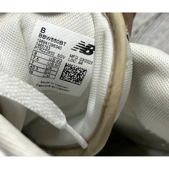 New Balance 550 Casual Shoes Sneakers Women's Incense Khaki Tan Athletic Size 9