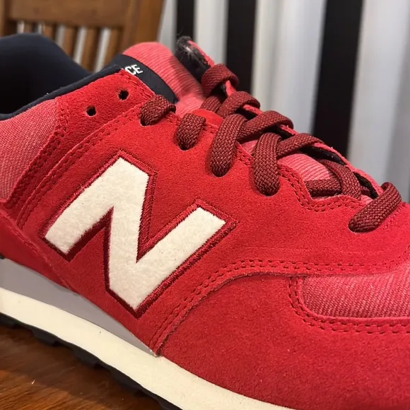 New Balance 574 ML574PRD varsity pack shoes sneakers red new Mens Size 9.5