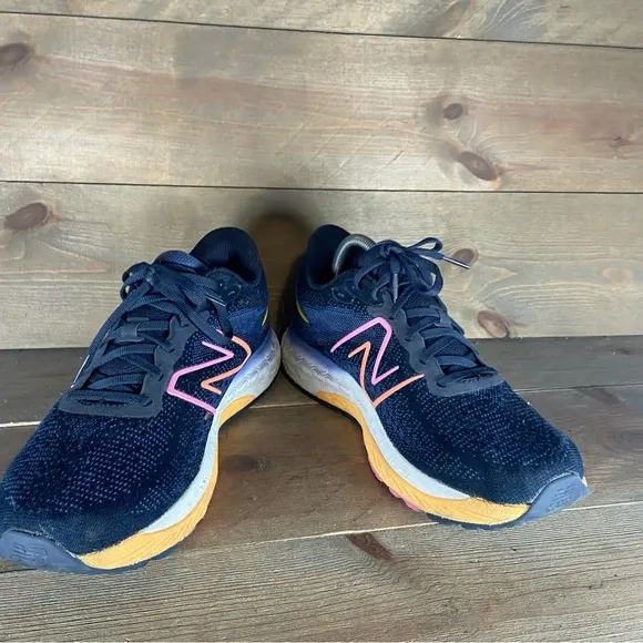 new balance 880 V12 mens size 9 shoes blue athletic running sneakers