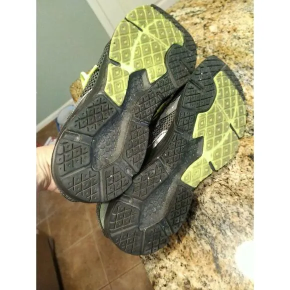 New Balance Mens 11 470 V3 Running Shoes Gray M470CY3 Lace Up Low Top Sneakers