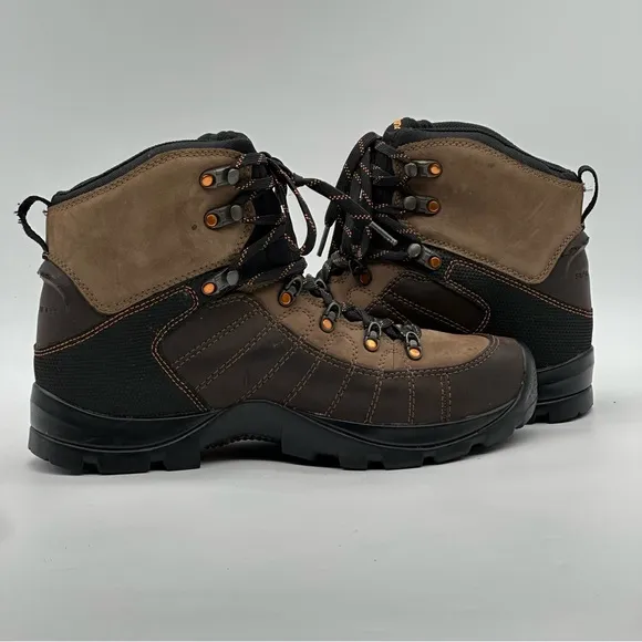New Balance Rainer Hiking Boots. Size 11.5