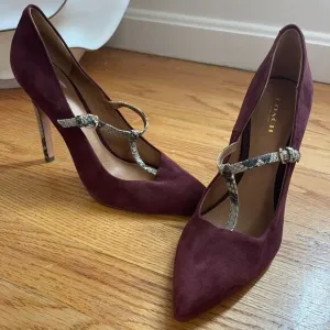 New Coach Fulton Burngundy Suede Shoes