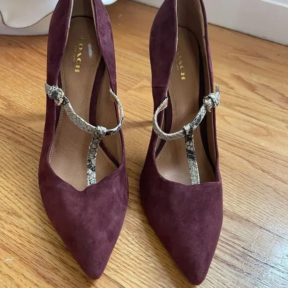 New Coach Fulton Burngundy Suede Shoes