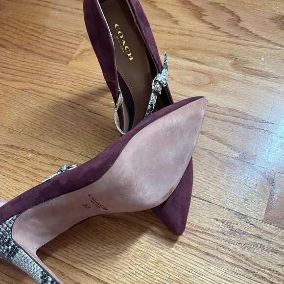 New Coach Fulton Burngundy Suede Shoes